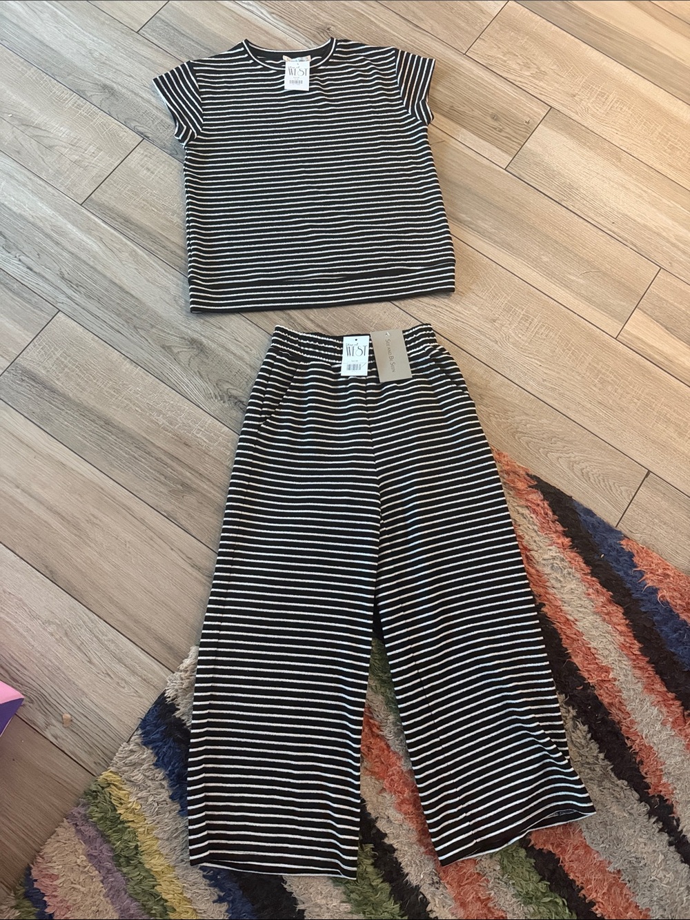Striped Two-Piece Pantsuit Set - Black & White